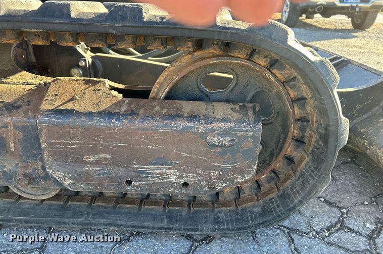 image for item NE9553 2019 Yanmar ViO25-6A  mini excavator