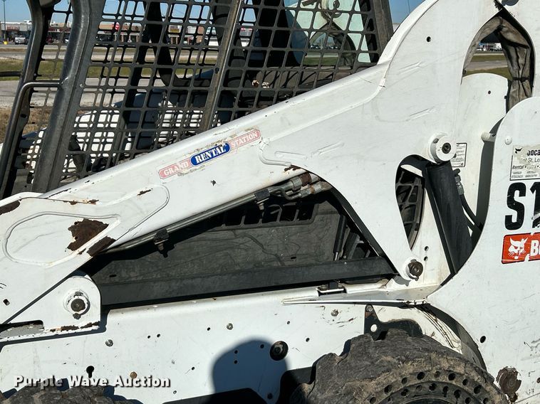 image for item NE9554 2012 Bobcat S175  skid steer loader
