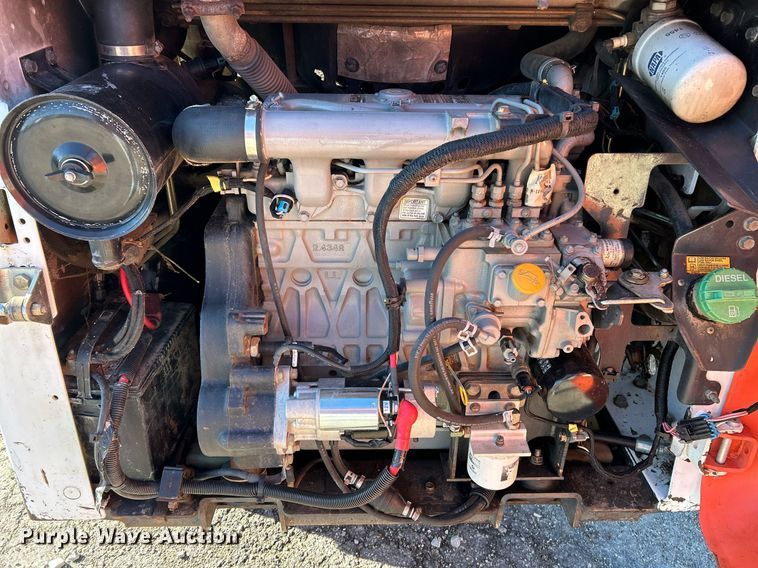 image for item NE9554 2012 Bobcat S175  skid steer loader