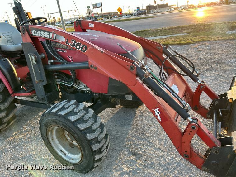 image for item NE9555 2007 Case IH Farmall DX55  MFWD tractor