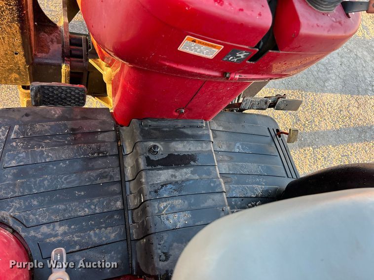 image for item NE9555 2007 Case IH Farmall DX55  MFWD tractor