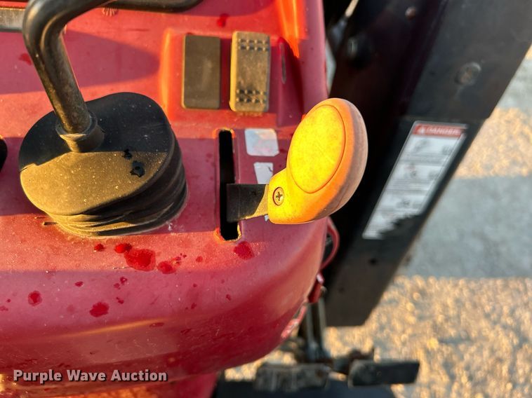 image for item NE9555 2007 Case IH Farmall DX55  MFWD tractor