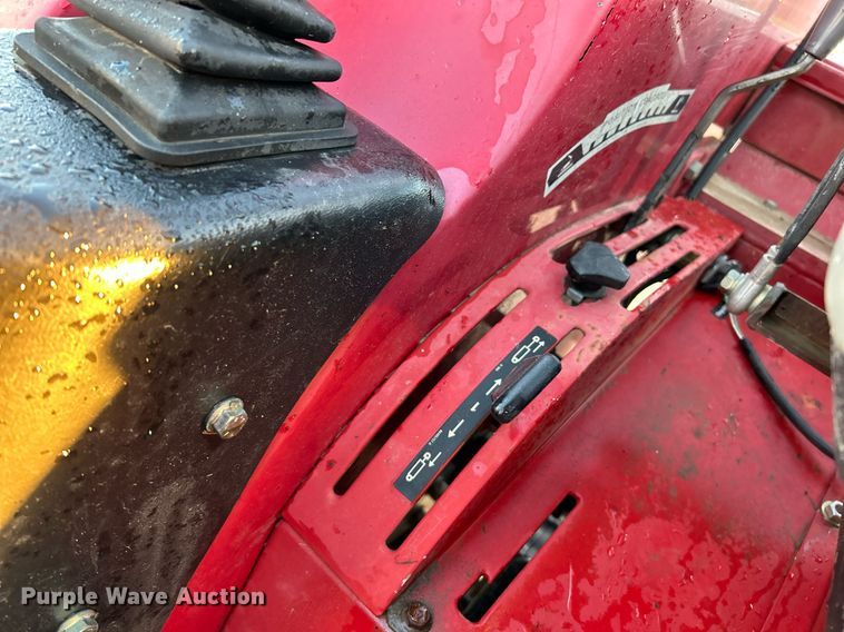 image for item NE9555 2007 Case IH Farmall DX55  MFWD tractor