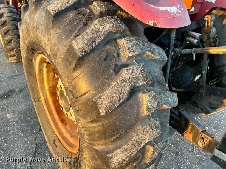 image for item NE9555 2007 Case IH Farmall DX55  MFWD tractor