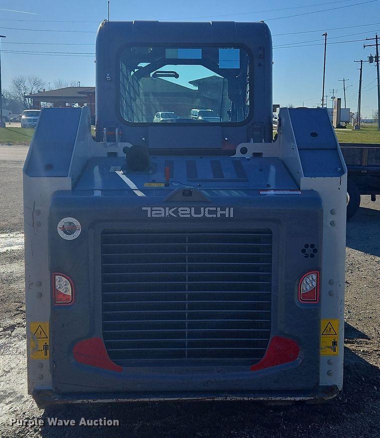image for item NE9556 2022 Takeuchi TL8R-2  tracked skid steer loader