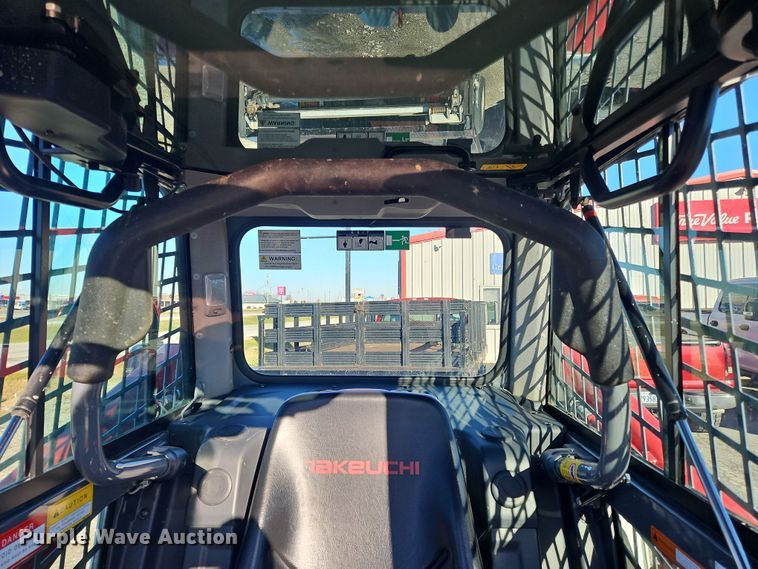 image for item NE9556 2022 Takeuchi TL8R-2  tracked skid steer loader