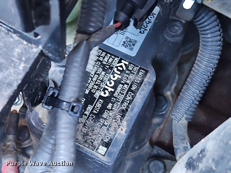 image for item NE9556 2022 Takeuchi TL8R-2  tracked skid steer loader