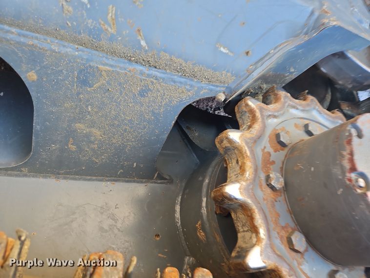 image for item NE9556 2022 Takeuchi TL8R-2  tracked skid steer loader