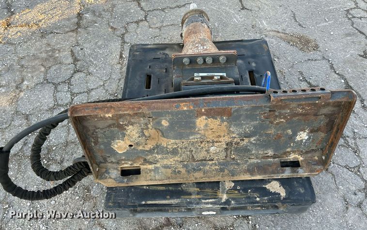 image for item NE9561 Bobcat  skid steer breaker