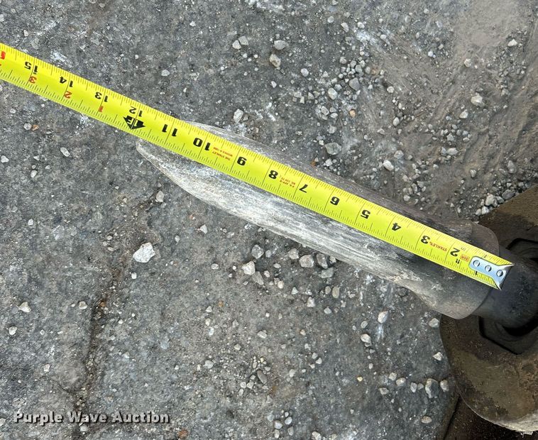 image for item NE9561 Bobcat  skid steer breaker