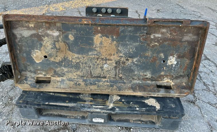 image for item NE9561 Bobcat  skid steer breaker