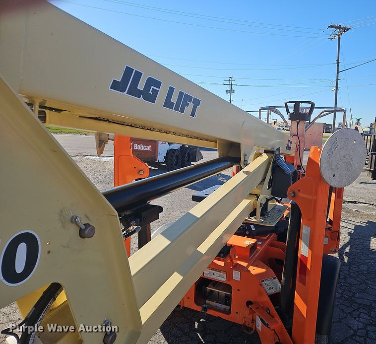 image for item NE9564 2020 JLG T350  boom lift