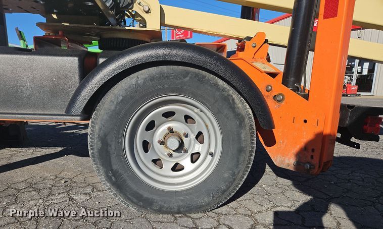 image for item NE9564 2020 JLG T350  boom lift
