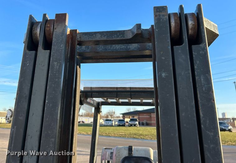 image for item NE9566 Nissan MCPL02A2BLV  forklift