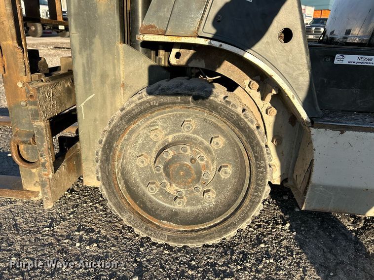 image for item NE9566 Nissan MCPL02A2BLV  forklift