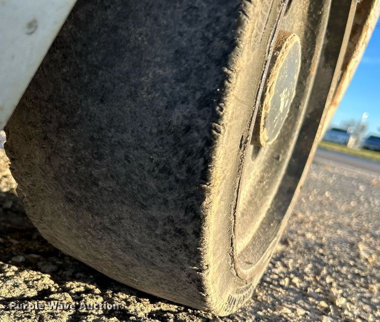 image for item NE9566 Nissan MCPL02A2BLV  forklift