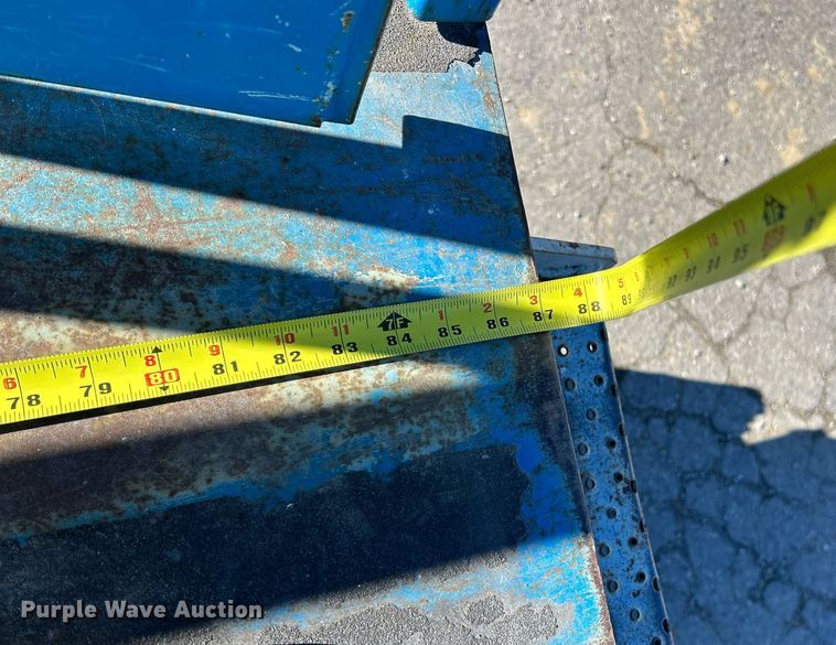 image for item NE9567 2005 Genie GS-2632  scissor lift