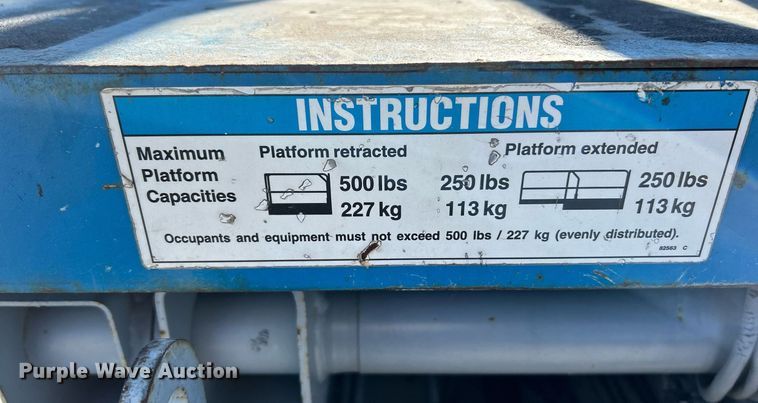 image for item NE9567 2005 Genie GS-2632  scissor lift