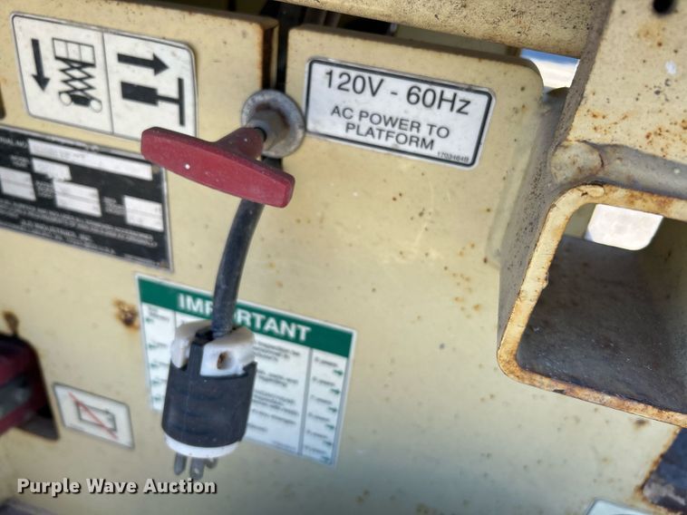 image for item NE9568 2007 JLG 2030ES  scissor lift