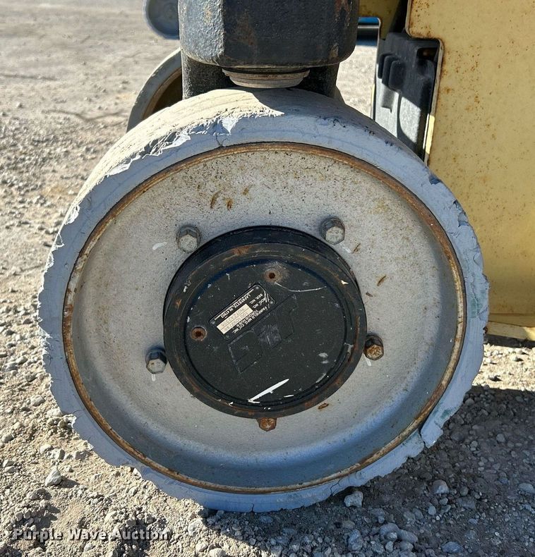 image for item NE9568 2007 JLG 2030ES  scissor lift