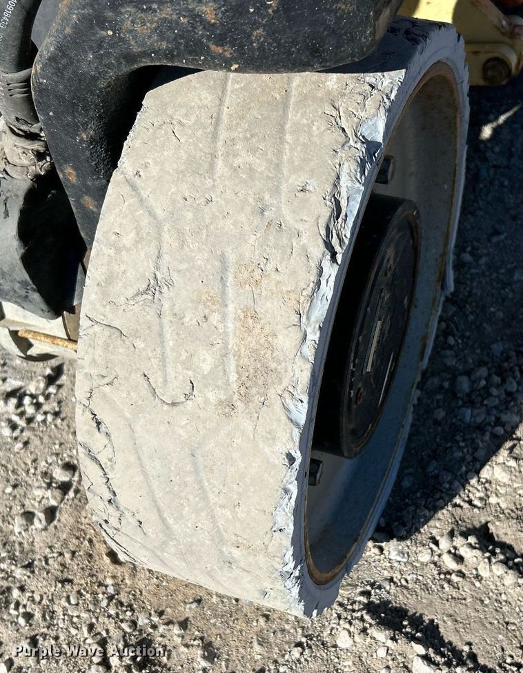 image for item NE9568 2007 JLG 2030ES  scissor lift