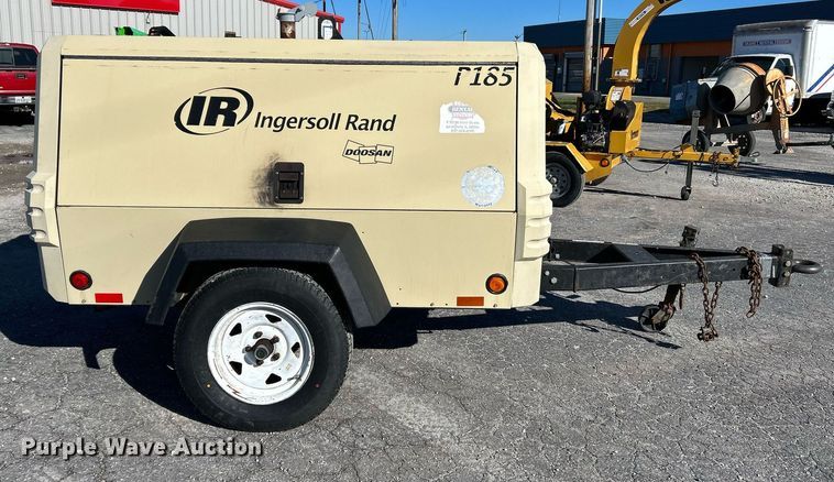 image for item NE9569 2011 Ingersoll Rand P185WJD-T4I  air compressor