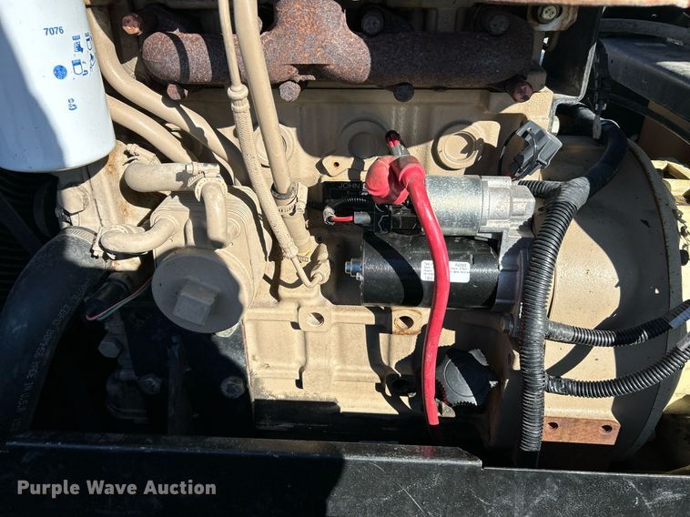 image for item NE9569 2011 Ingersoll Rand P185WJD-T4I  air compressor