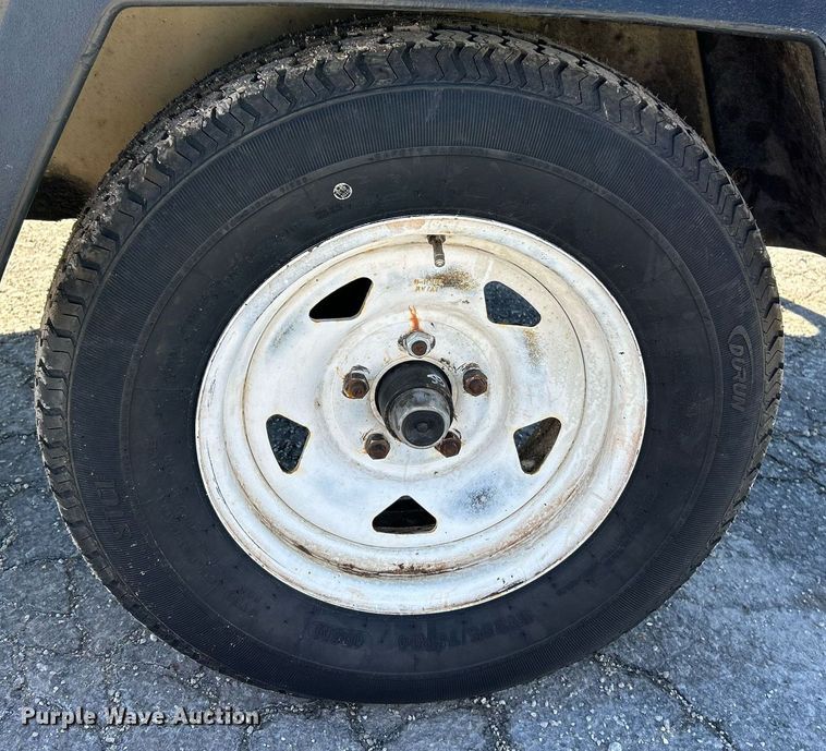 image for item NE9569 2011 Ingersoll Rand P185WJD-T4I  air compressor