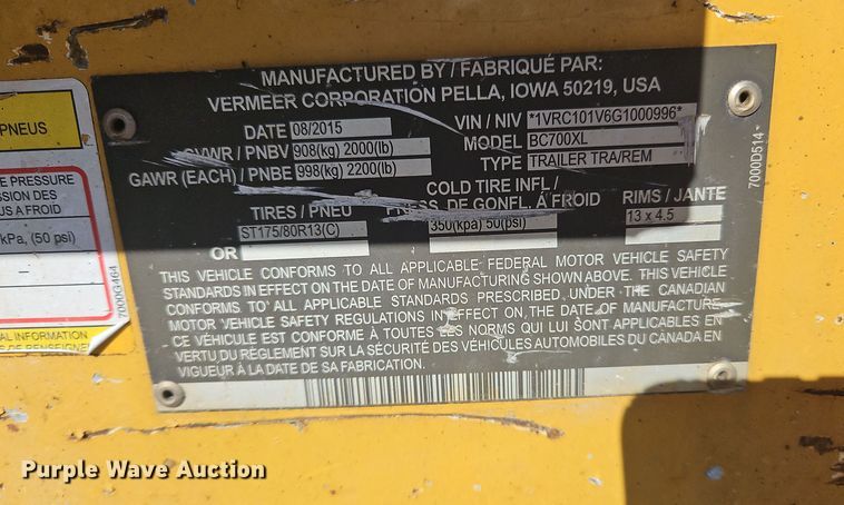 image for item NE9572 2015 Vermeer BC700XL  wood chipper