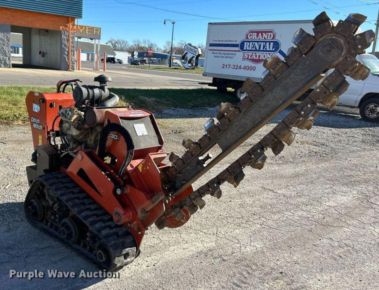 image for item NE9578 2018 Ditch Witch C30X  trencher