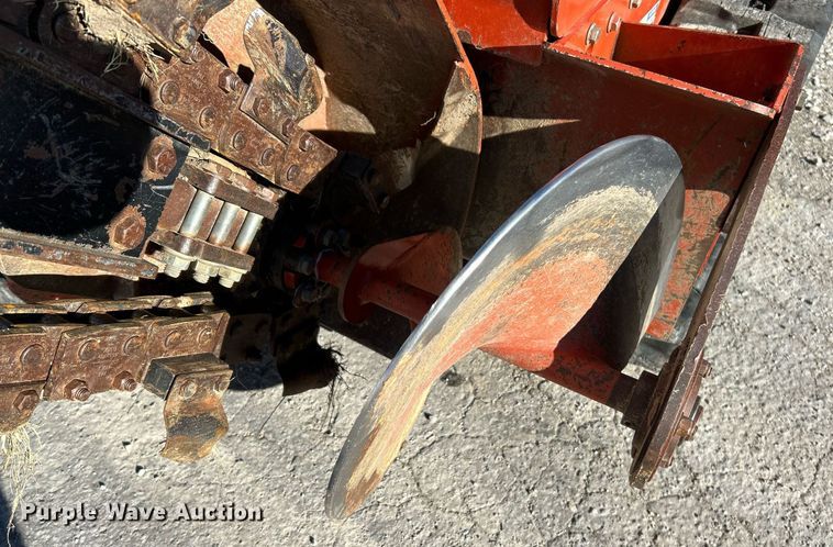 image for item NE9578 2018 Ditch Witch C30X  trencher