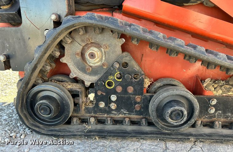image for item NE9578 2018 Ditch Witch C30X  trencher