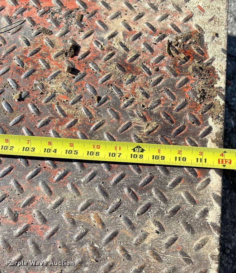 image for item NE9579 2005 Belshe PK-1EB  tilt deck utility trailer