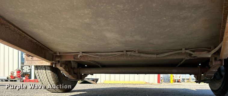 image for item NE9579 2005 Belshe PK-1EB  tilt deck utility trailer