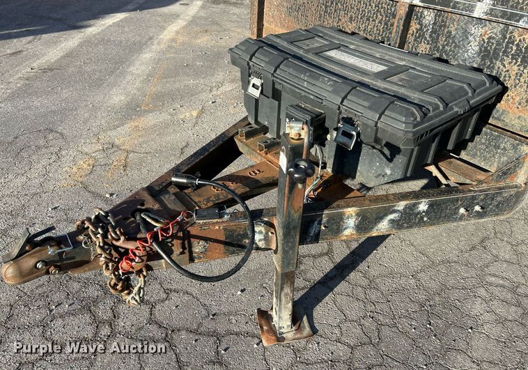 image for item NE9581 1991 Shop built  dump trailer