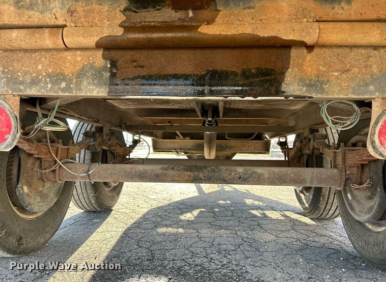 image for item NE9581 1991 Shop built  dump trailer