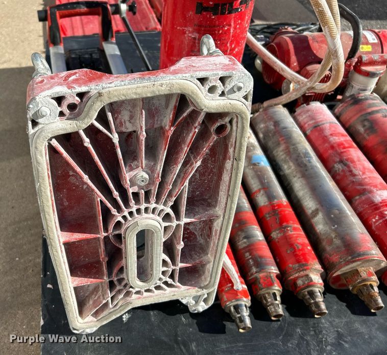 image for item NE9585 Hilti DD130  core drill