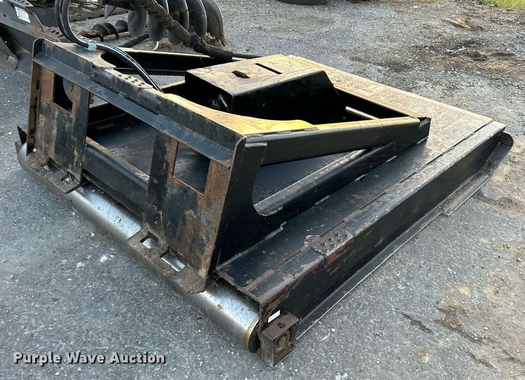 image for item NE9587 60" W skid steer rotary mower