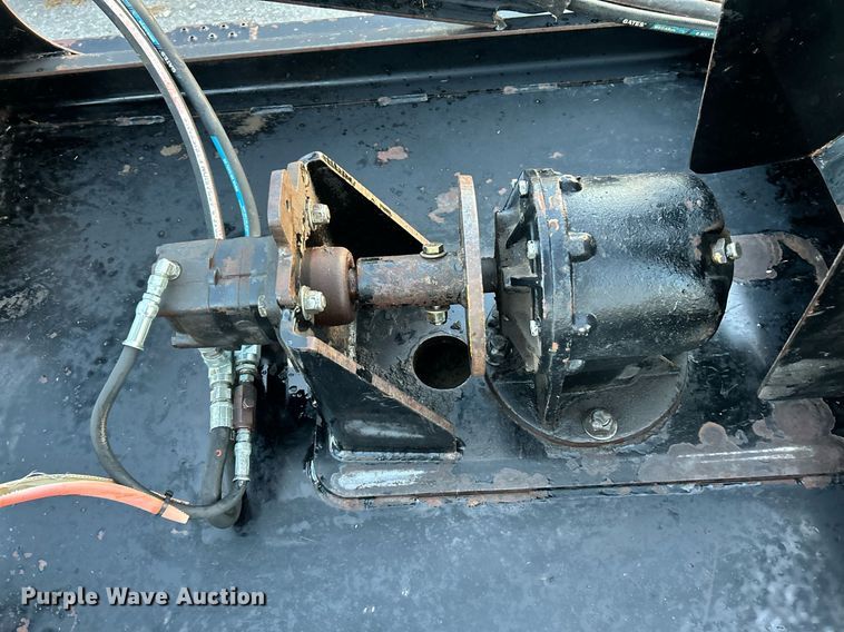 image for item NE9587 60" W skid steer rotary mower