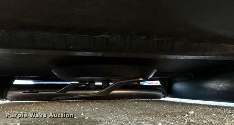 image for item NE9587 60" W skid steer rotary mower