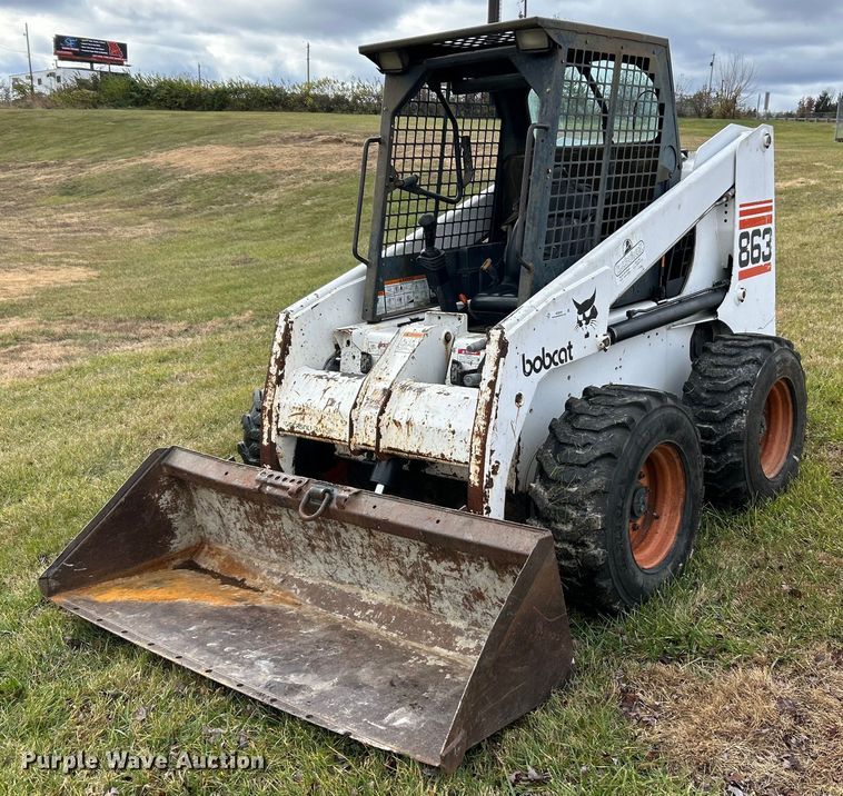 image for item NE9629 1998 Bobcat 863  skid steer loader