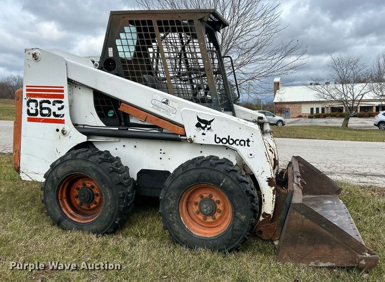 image for item NE9629 1998 Bobcat 863  skid steer loader
