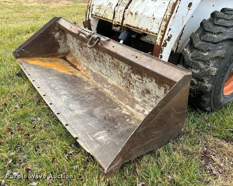 image for item NE9629 1998 Bobcat 863  skid steer loader
