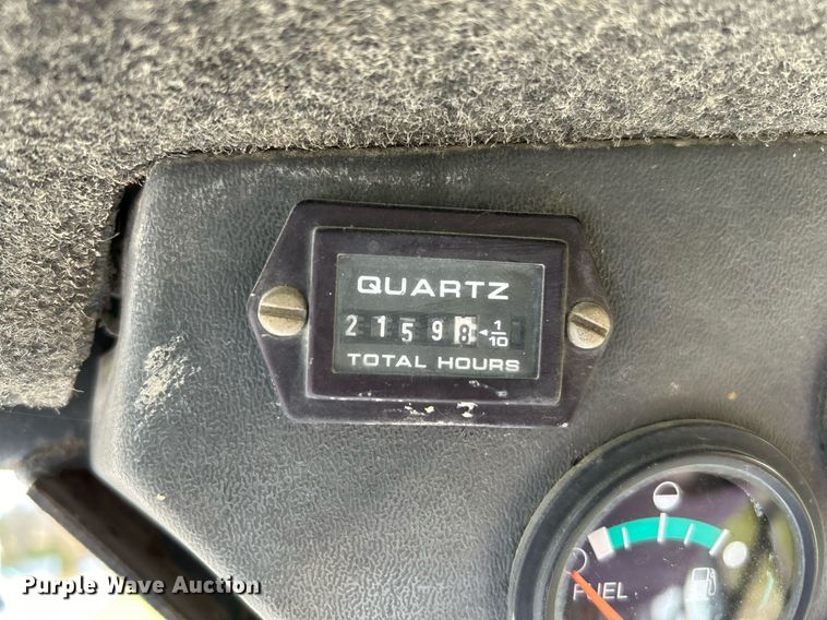 image for item NE9629 1998 Bobcat 863  skid steer loader