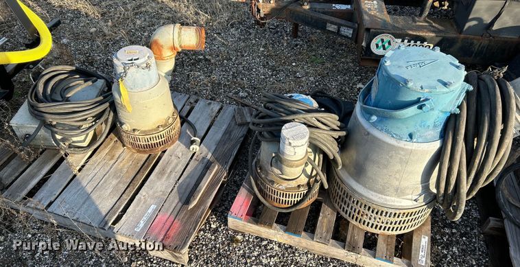 image for item NE9633 (3) Flygt submersible pumps