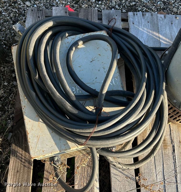 image for item NE9633 (3) Flygt submersible pumps