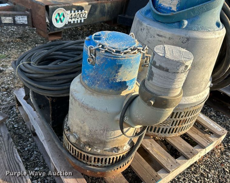 image for item NE9633 (3) Flygt submersible pumps
