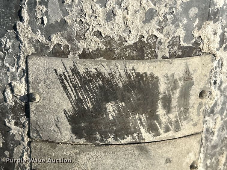 image for item NE9634 (4) submersible pumps