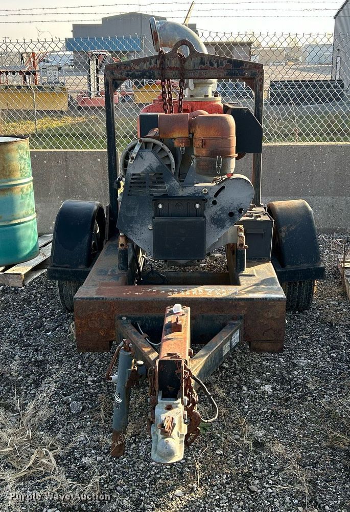 image for item NE9635 Whiteman TRCRB  irrigation pump