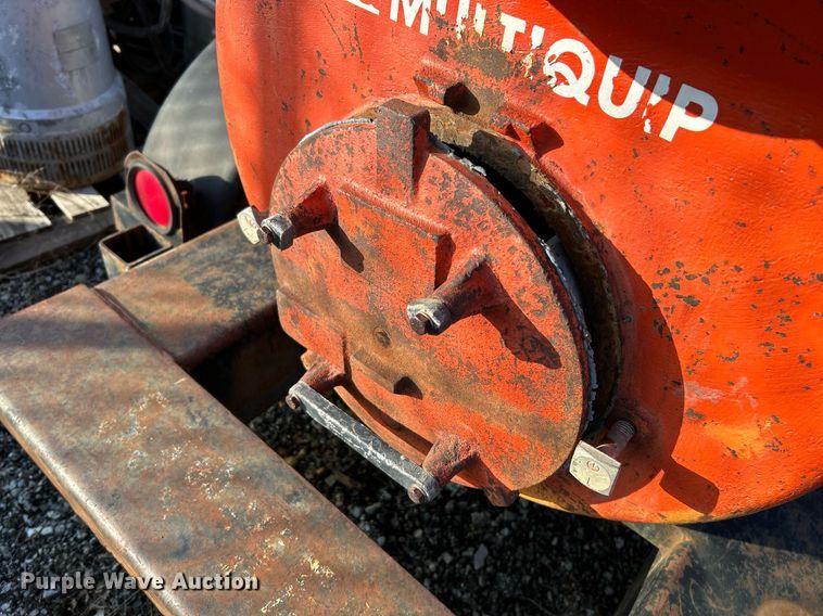 image for item NE9635 Whiteman TRCRB  irrigation pump